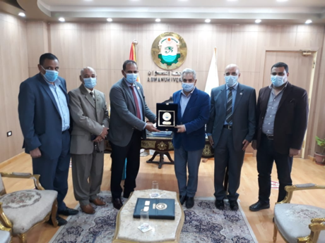 Aswan University President receives Dr. Mamdouh Al-Damati former Minister of Archaeology