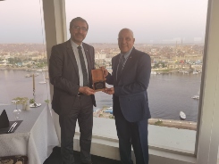 Jean University president and the culture counselor find ways to cooperate with Aswan university president