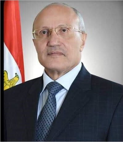 جامعة أسوان : تنعى الفريق العصار