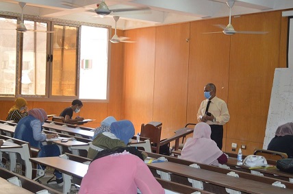 بدء امتحانات الدراسات العليا