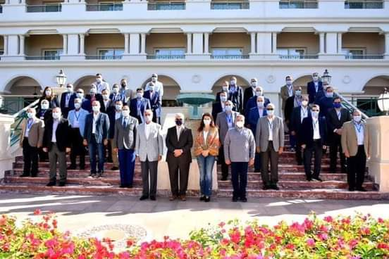 رئيس جامعة أسوان :  يشيد بورشة العمل التي نظمتها هيئة فولبرايت بالغردقة