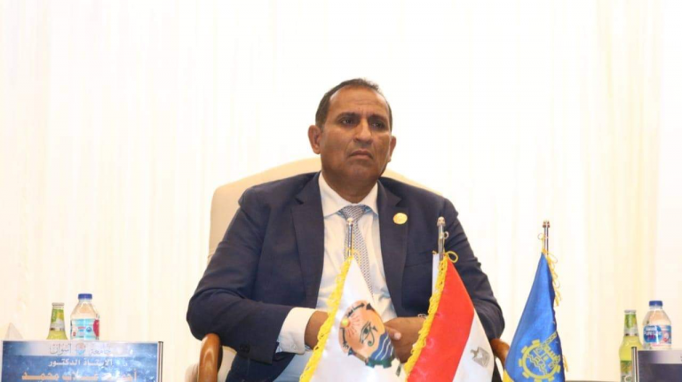 رئيس جامعة أسوان : نعمل على تطبيق كافة الإجراءات الاحترازية استعداداً لامتحانات الفصل الدراسي الأول