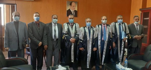 مناقشة رسالة الدكتوراه