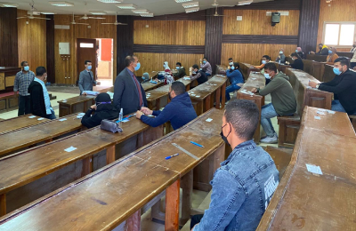 غــلاب يتفقد لجــان بعض الكليات بالحرم الجامعي بمدينة أســوان الجديدة