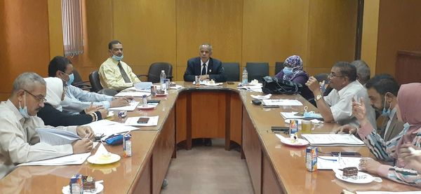 مجلس كلية التربية _ جامعة أسوان رقم (٣٠٣)