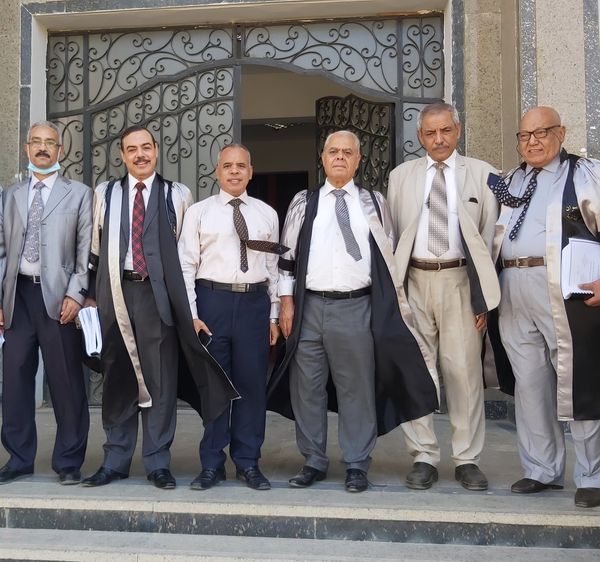 مناقشة الدكتوراه