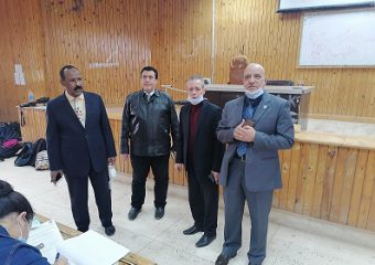 رئيس جامعة أسوان يتفقد امتحانات الفصل الدراسي الأول للعام الجامعي 2022/2021