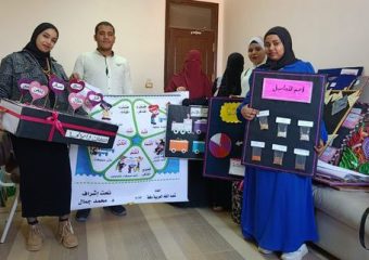 عقد امتحان العملي لمقرر إنتاج الوسائل التعليمية شعبة اللغة العربية