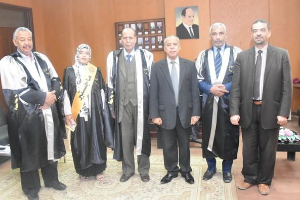 مناقشة رساله الماجستير في كلية التربية