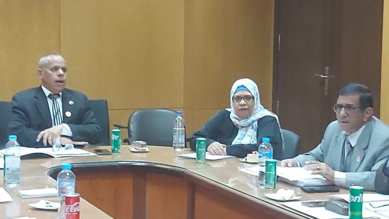 مجلس الكلية رقم (٣٢١) للعام الجامعي ٢٠٢٣/٢٠٢٢ م