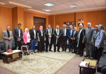 مناقشة رساله الدكتوراه للباحثة / زينب محمد صديق