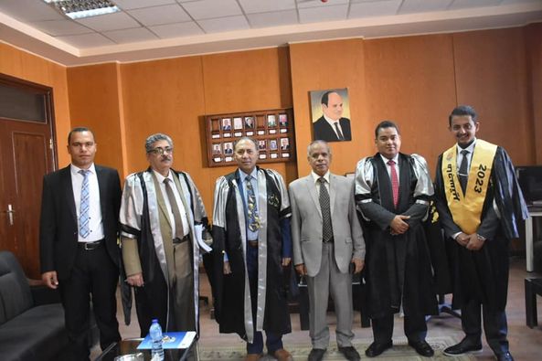 مناقشة رساله الماجستير للباحث /فالح حمود حسين