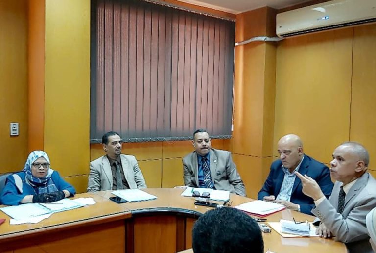 مجلس كلية التربية جامعة أسوان لشهر أبريل ٢٠٢٣