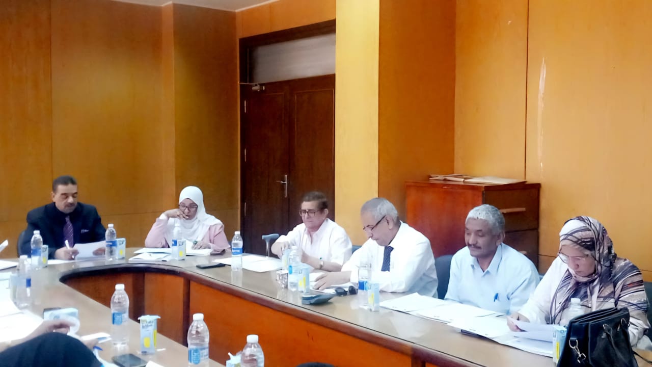 انعقاد مجلس كلية التربية رقم 337