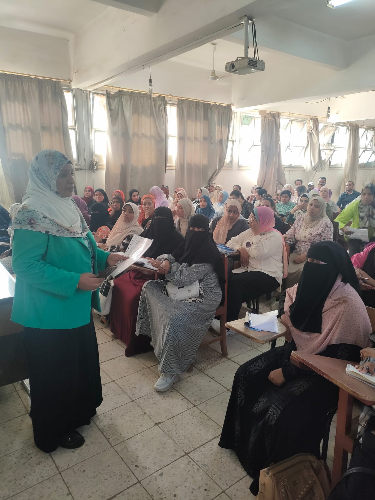 اللقاء التعريفى الثاني لطلاب الدبلوم العام فى التربية نظام الساعات المعتمدة