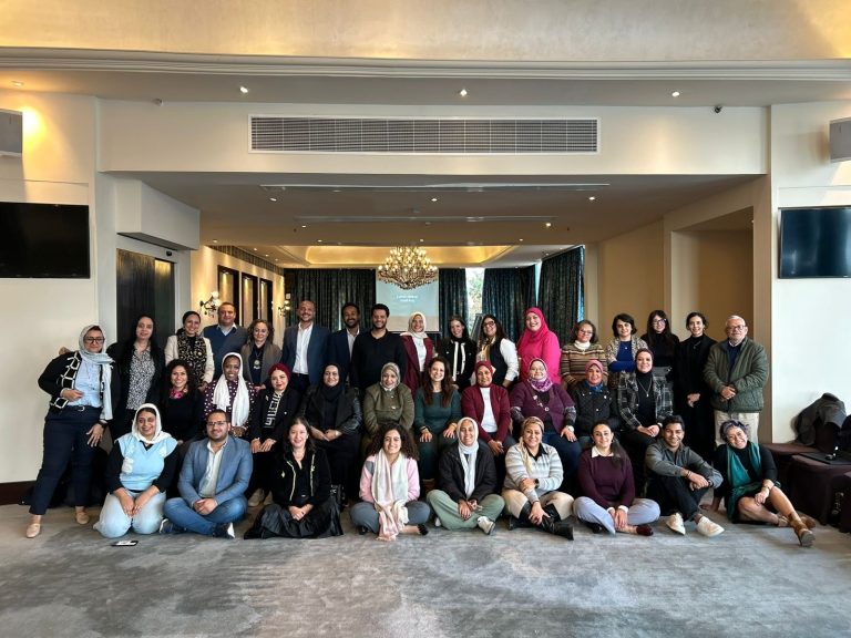 مشاركة وحدة مناهضة العنف ضد المرأة بجامعة اسوان في الحفل الختامي لمنظمة اوكسفام