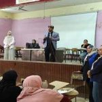 كلية التربية تعقد لقاءً تعريفيًا لطلاب الفرقة الرابعة حول التدريب الميداني وبحوث الفعل ومشروع التخرج